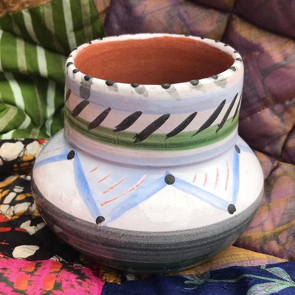 Blue & White Pottery Pen-Pencil Holder or Flower Vase/Teacher, or coworker gift - Picture 5 of 10